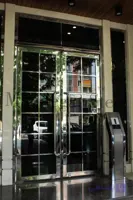 درب لابی استیل براق و پایه آیفون