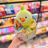 باکس هدیه خوراکی تولد زرد جوجه دارای عروسک و پاستیل خوشمزه کد C204