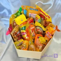باکس هدیه خوراکی تولد نارنجی دارای پاستیل و نوشیدنی خارجی کد C210
