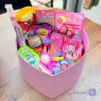 باکس هدیه خوراکی ولنتاین صورتی قلب دارای نوشیدنی خارجی و پاستیل کد C207