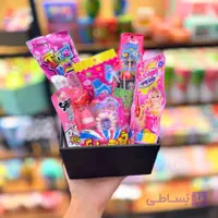 باکس هدیه خوراکی دخترانه مشکی صورتی دارای سس ترش و پاستیل کد C224