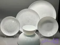 سرویس ارکوپال سورنا ۲۶پارچه طرح ترمه سفید لب نقره