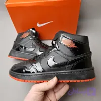 کتونی جردن ساقدار مشکی قرمز زنانه و مردانه زیره nbr عطری نرم (nike jordan)