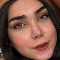 لنز طبی رنگی رز عسلی دور دار Lili Brown