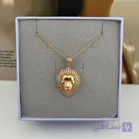 گردنبند شیر طلایی – قوی، جسور و باوقار