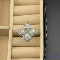 انگشتر طرح گل چهارپر تمام‌ نگین
