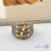 انگشتر مدرن با نوارهای طلایی و نگین‌کوب