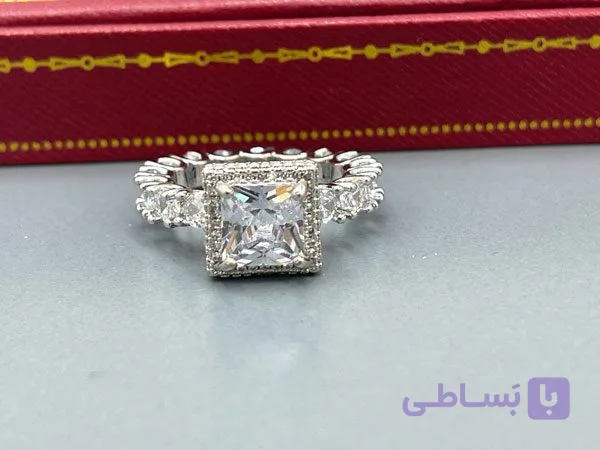 انگشتر زنانه طرح جواهر