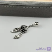 پیرسینگ ناف گل رز مشکی با برگ‌های آویز