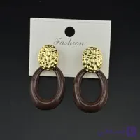 گوشواره آویزی بیضی شکلاتی