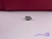 پیرسینگ میکرودرمال نگینی طرح لب