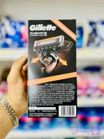 ست خودتراش ژیلت Fusion5 ProGlide FlexBall مدل پروگلاید ۵ تیغه همراه با ۴ تیغ یدک