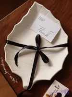ظرف مدل برگ سنگی مینیمال مناسب برای چیدمان میز جلو مبلی و شمع و اکسسوری