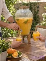 کلمن شیشه ای شیاردار طرح کوزه ای