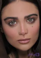 لنز رنگی یونیک