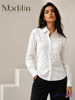 شومیز زنانه سفید خال‌مشکی دکمه‌دار