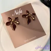 گوشواره گل زرشکی