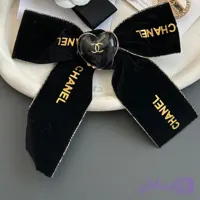 سنجاق سینه پاپیون شنل