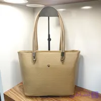 کیف مجلسی بنفشه