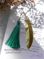 نشانگر کتاب پر