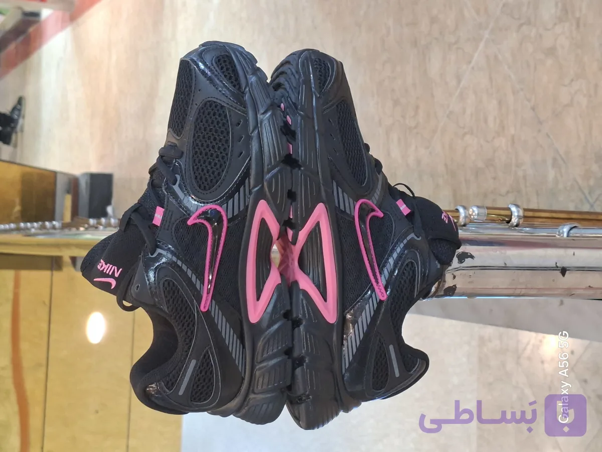 کتونی نایکv5درجه یک مختص همه فعالیتی