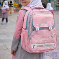 کوله پشتی ابتدایی دخترانه ضد آب ریپس وارداتی مناسب کلاس اول تا چهارم طبی و ضد تعریق (کد 0OAM4)