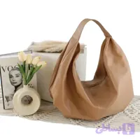 کیف زنانه چرم مصنوعی روزمره اسپرت (کد 7ZM6J)