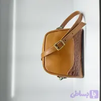 کیف زنانه چرم طبیعی مدل ذوزنقه
