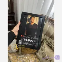 قاب طرح موزیک با عکس و تقویم کادو تولد سالگرد