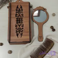 اینه چوبی
