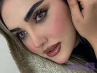 عسلی روشن بدون دور و بدون بزرگنمایی
