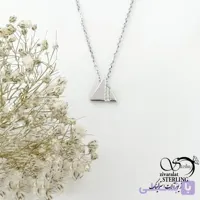 گردنبند مثلث آینه ای با نگین اتمی نقره 925 عیار کد 22014
