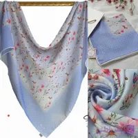 روسری بابونه آبی