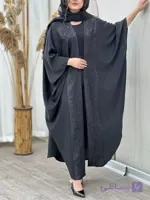 مانتو عبای وارداتی زنانه با کرپ اسود درجه یک و خرجکار منجوق‌دوزی