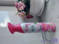 اسپری خوشبو کننده هوا febreze رایحه گل صد تومنی و سدر۱۸۵ میل