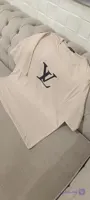 تیشرت ال وی نخی