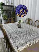 رومیزی قلمکارشیخی طرح سیاه‌قلم کاشی‌کاری زیر گنبد مسجد شیخ لطف‌الله،سایز ۱۰۰×۱۵۰