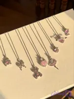 گردنبندای صورتی💗✨🥺