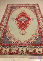 قالیچه دستباف رنگ پسته ای شرکت فرش یزد