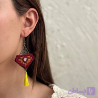 گوشواره آویز سنتی طرح گلیم و سوزن‌دوزی