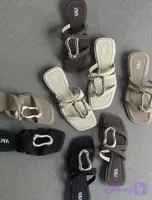 صندل لا انگشتی مانلی