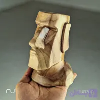 مجسمه چوبی موآی