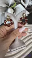 ابکاری طلا ۱۸ عیار - گوشواره طلایی البالویی(زرشکی)پیچی(میناکاری)