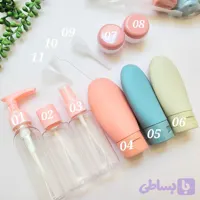 ست ظروف و بطری‌های مسافرتی پاستلی چندکاره همراه با کیف شفاف زیپ‌دار (Travel Bottles Set