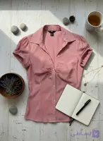 شومیز زنانه H&M قرمز و سفید راه‌راه – مدل آستین کوتاه و یقه‌دار | سایز S