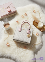 کیف زنانه Michael Kors مدل Mercer Medium Logo از جنس چرم و طرح آکاردئونی