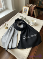 شال گردن زنانه دو روی طوسی مشکی مارک Calvin Klein