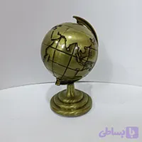 کره زمین فلزی