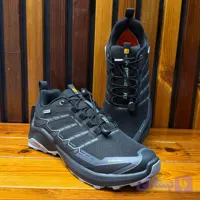 کتونی سایز بزرگ (بزرگ پا) و کوچک مردانه رونی (آی رانر ) مشکی (Men waterproof trekking shoes Roni )