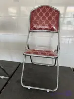 صندلی تاشو فلزی سلطنتی